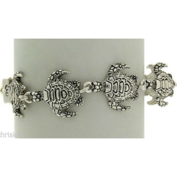 Sea Turtle Charm Bracelet Silver Plated Nautical Nautical Island Magnetic 7.5" - Picture 1 of 4